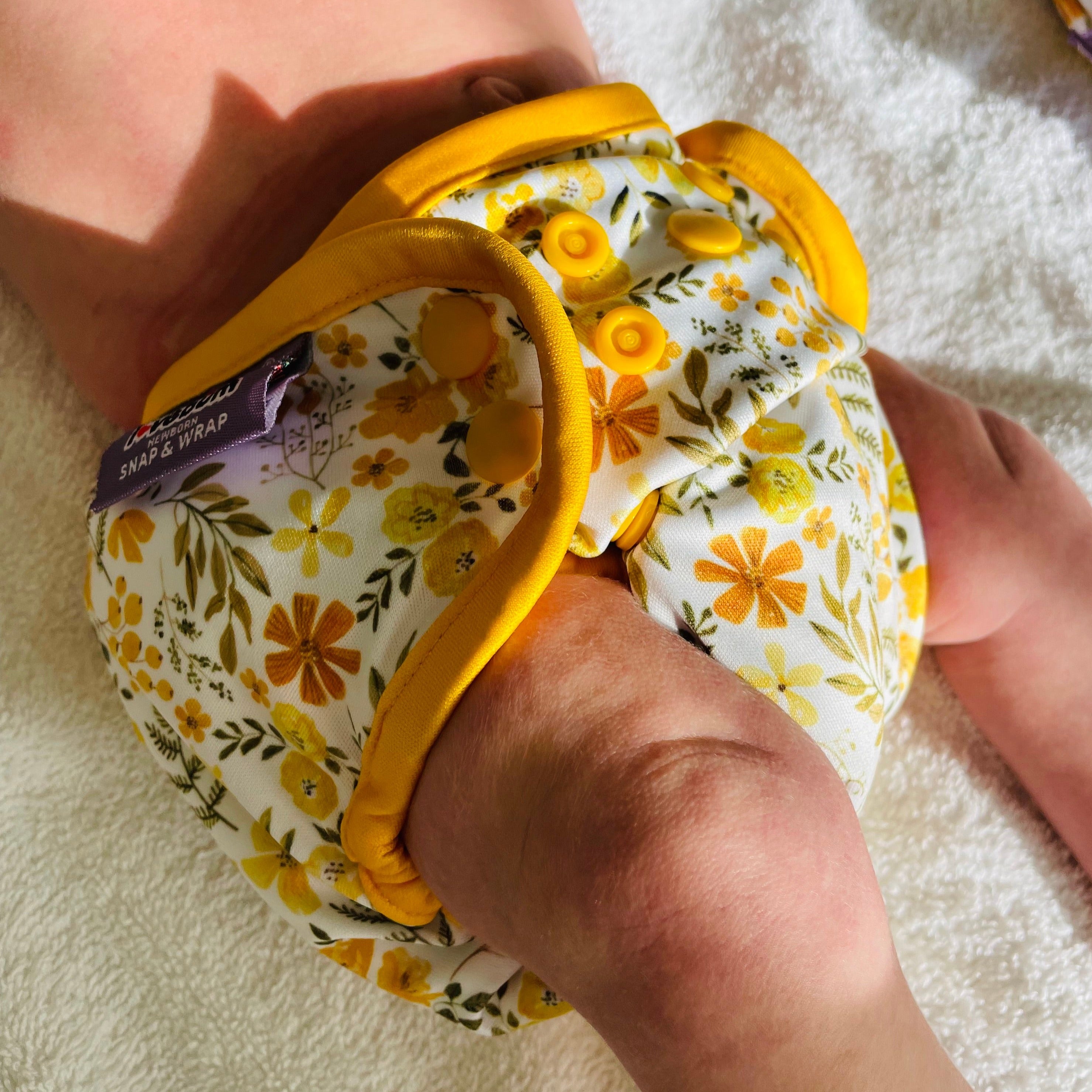 Newborn hot sale nappy wraps